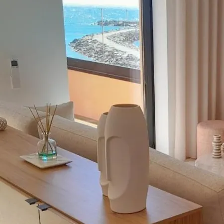 Beachfront Apartman Vila Praia de Âncora