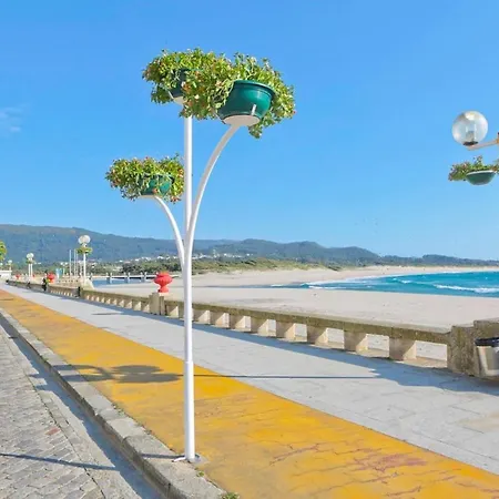 Beachfront Апартаменты Вила-Прайа-де-Анкора